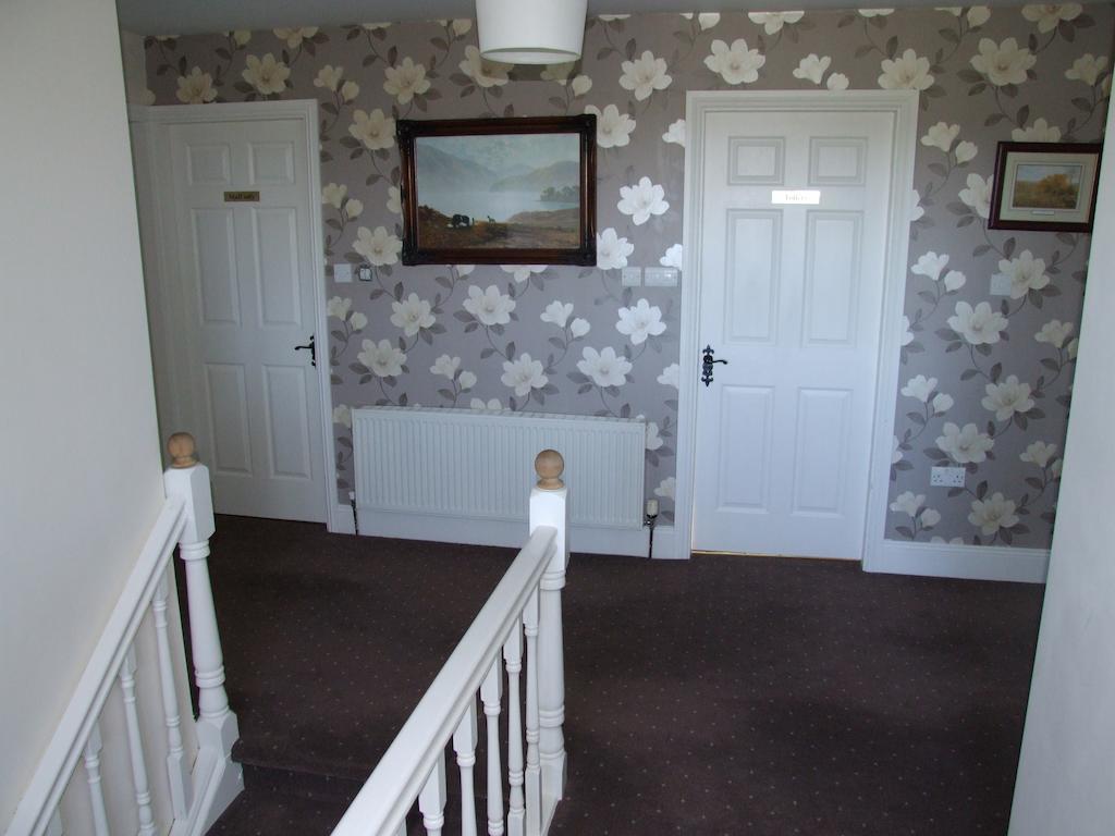 نيوبريدج The Curragh Country House Accommodation المظهر الخارجي الصورة